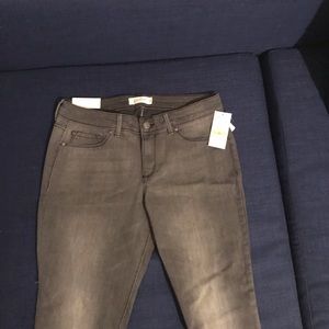 Brand new jeans, “kiss me ankle skinny”